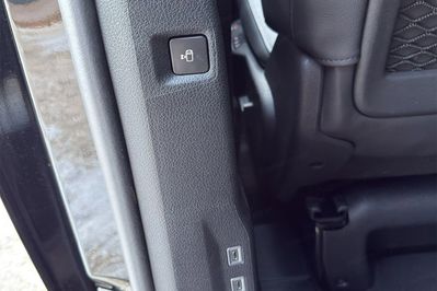 Peugeot Traveller Long L2H1 Business VIP EAT8