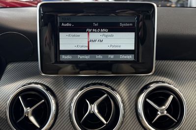 Mercedes GLA 200