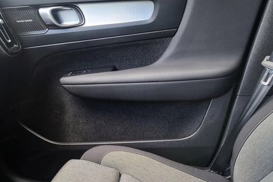 Volvo XC40 B3 Plus Dark aut