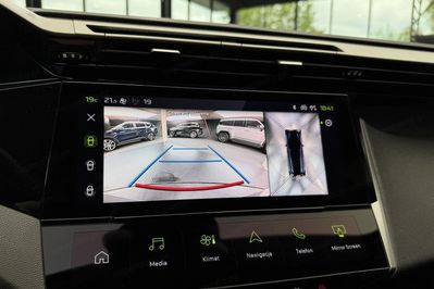 Peugeot 308 1.5 BlueHDi Allure Pack S&S EAT8