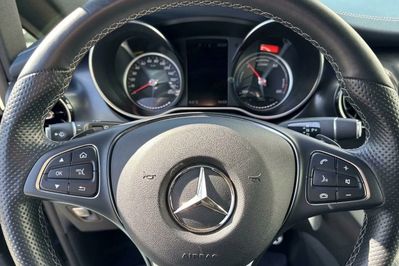 Mercedes EQV 300