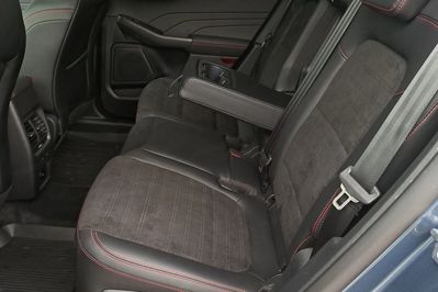 Ford Kuga 2.5 FHEV FWD ST-Line X