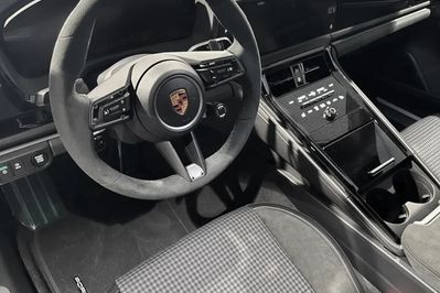 Porsche Panamera 4S E-Hybrid