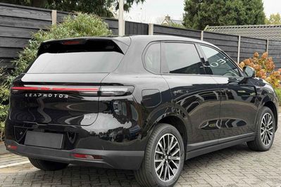 Leapmotor B10 Design Hybrid EV 18,8 kWh
