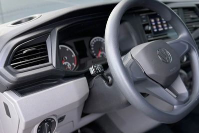 Volkswagen Transporter 2.0 TDI L2H1