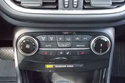 Ford Puma EcoBoost Titanium PowerShift