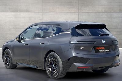 BMW iX xDrive50