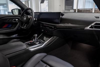 BMW Seria 2 M2