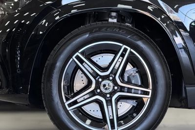 Mercedes GLE 300 d  4-Matic AMG Line