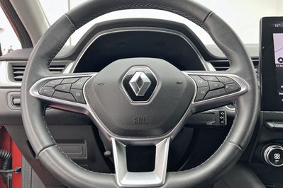 Renault Captur Intens 1.3 E-Tech AT
