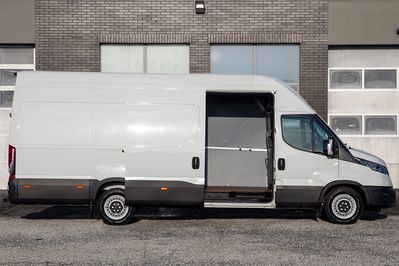 Iveco Daily 35S16 L4H3 18m3