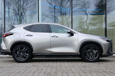 Lexus NX 450h+ Prestige AWD