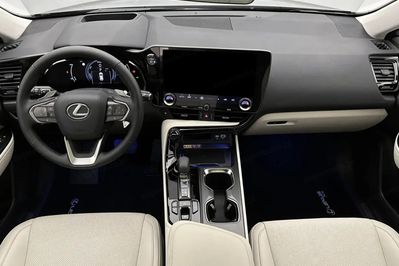 Lexus NX 350h Prestige 2.5 Hybrid AWD