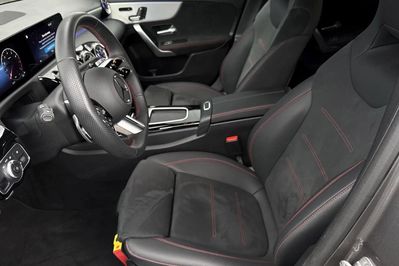 Mercedes Klasa A 220 4-Matic AMG Line 8G-DCT