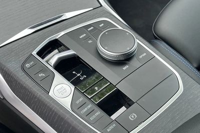 BMW Seria 3 320i xDrive M Sport