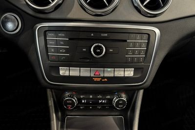 Mercedes GLA 200