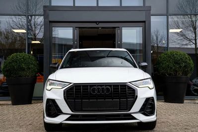 Audi Q3 35 TFSI S line S tronic