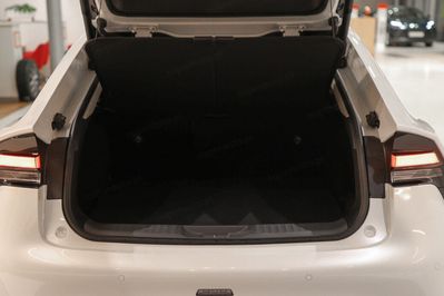 Toyota Prius Plug-in 2.0 Hybrid