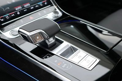 Audi A8 L 50 TDI quattro