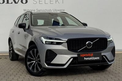 Volvo XC60 B5 B AWD Plus Dark