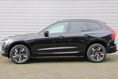Volvo XC60 B5 AWD Plus Dark