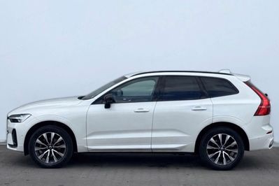 Volvo XC60 B5 B AWD Plus Dark
