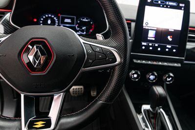 Renault Arkana 1.3 TCe mHEV R.S. Line EDC