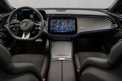 Mercedes Klasa E AMG 53 PHEV 4Matic+ 9G-Tronic TCT