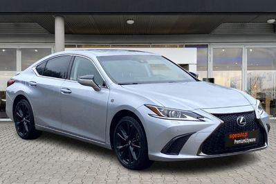 Lexus ES 300h F Sport Design
