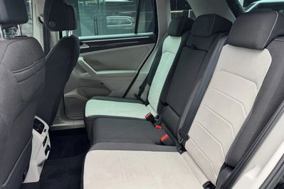Volkswagen Tiguan 1.5 eTSI Elegance DSG