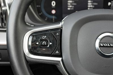 Volvo XC60 B4 D AWD Plus Bright