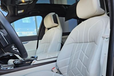 BMW Seria 7 740d xDrive M Sport