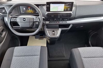 Opel Zafira Life Extra Long L2H1 Business AT8