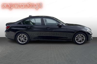 BMW Seria 3 318i Advantage