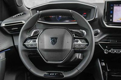 Peugeot 2008 GT S&S EAT8 1.2 PureTech