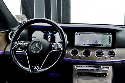 Mercedes Klasa E 300 de Avantgarde