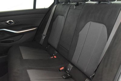 BMW Seria 3 318i M Sport