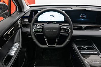 Omoda 5 1.5 T-GDI Hybrid Premium DHT