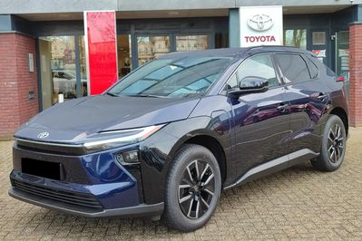 Toyota bZ4X Style EV