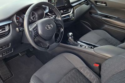 Toyota C-HR 1.8 Hybrid Style