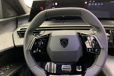 Peugeot 3008 GT 1.2 mHEV e-DCS6