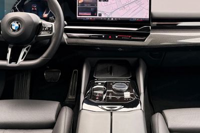 BMW Seria 5 520d M Sport