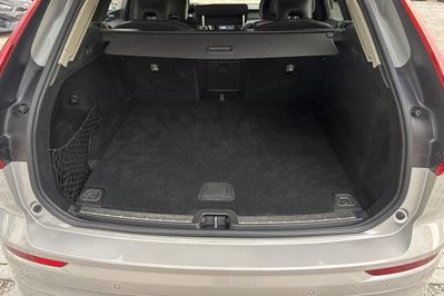 Volvo XC60 B4 D AWD Momentum Pro