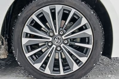 Toyota Corolla 1.8 Hybrid Style