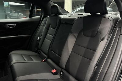 Volvo S60 B5 B R-Design