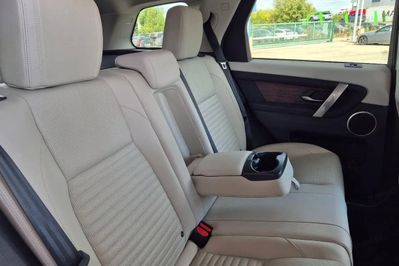 Land Rover Discovery Sport D200 AWD S