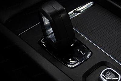 Volvo V60 B3 B Momentum Core