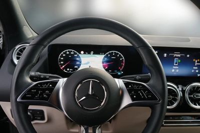 Mercedes GLA 200 Progressive