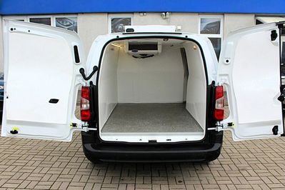 Peugeot Partner Van L2H1 Chłodnia do -20°C