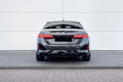 BMW Seria 5 530e xDrive M Sport